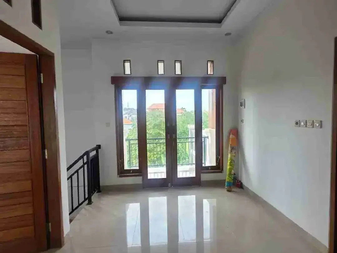 For Sale Rumah Baru Gress 4Kamar Lingk Elit Biaung Kesiman Jl5mtr - Image 6 of 10