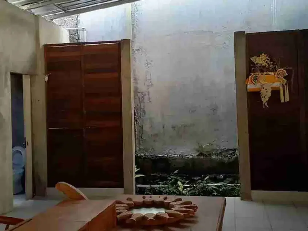 disewakan gudang/ showroom strategis di Denpasar - Image 6 of 10