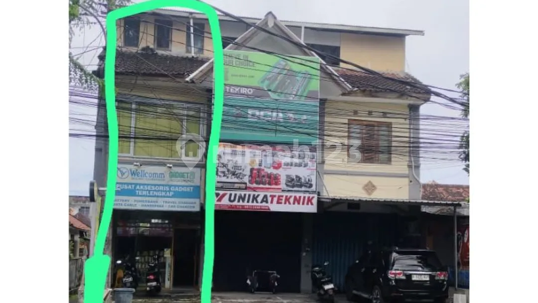 Ruko Gandeng 3 di Raya Sesetan Denpasar - Image 1 of 4