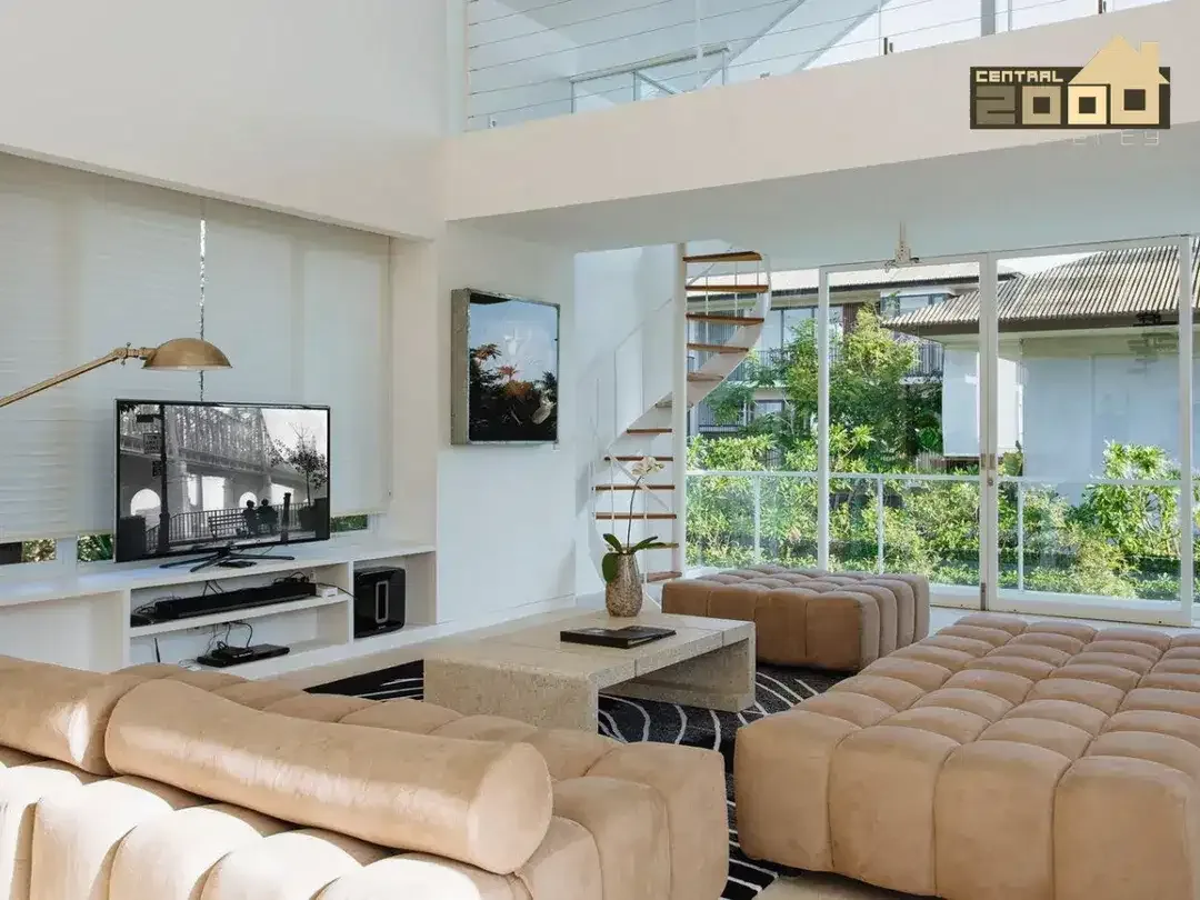 Freehold Luxury Villas Near Nelayan Beach Canggu - Image 3 of 10