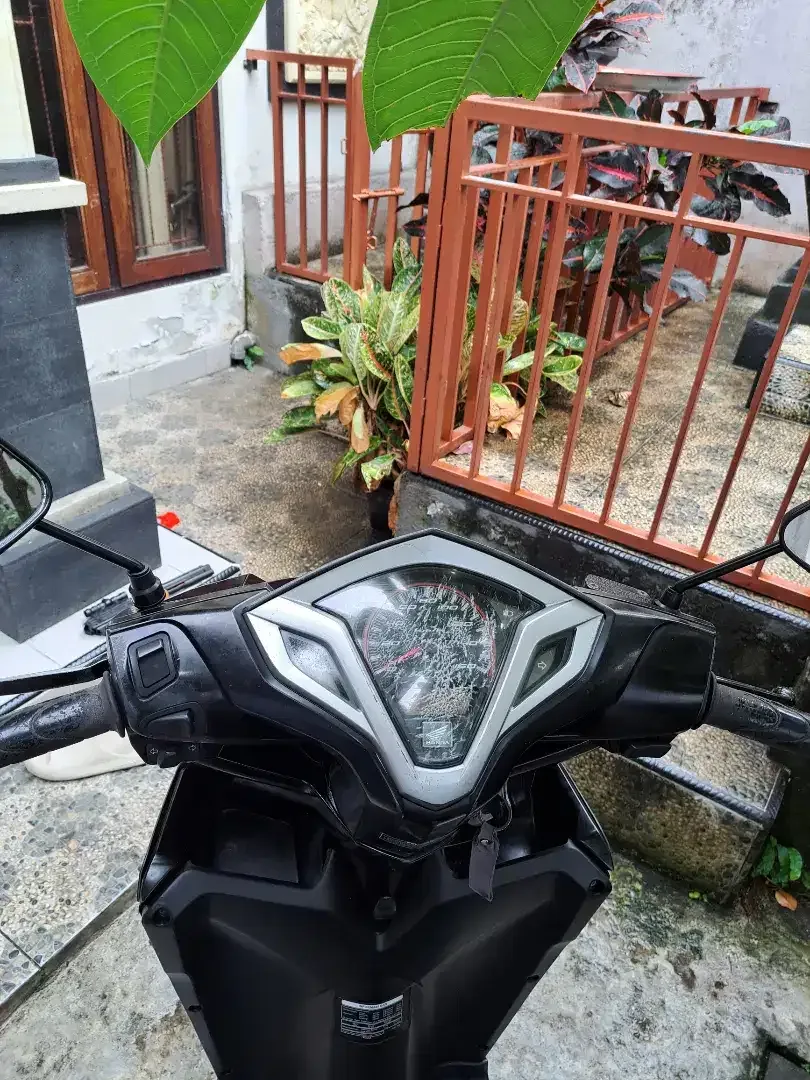 JUAL SANTAI VARIO 125 TH 2013 - Image 8 of 9