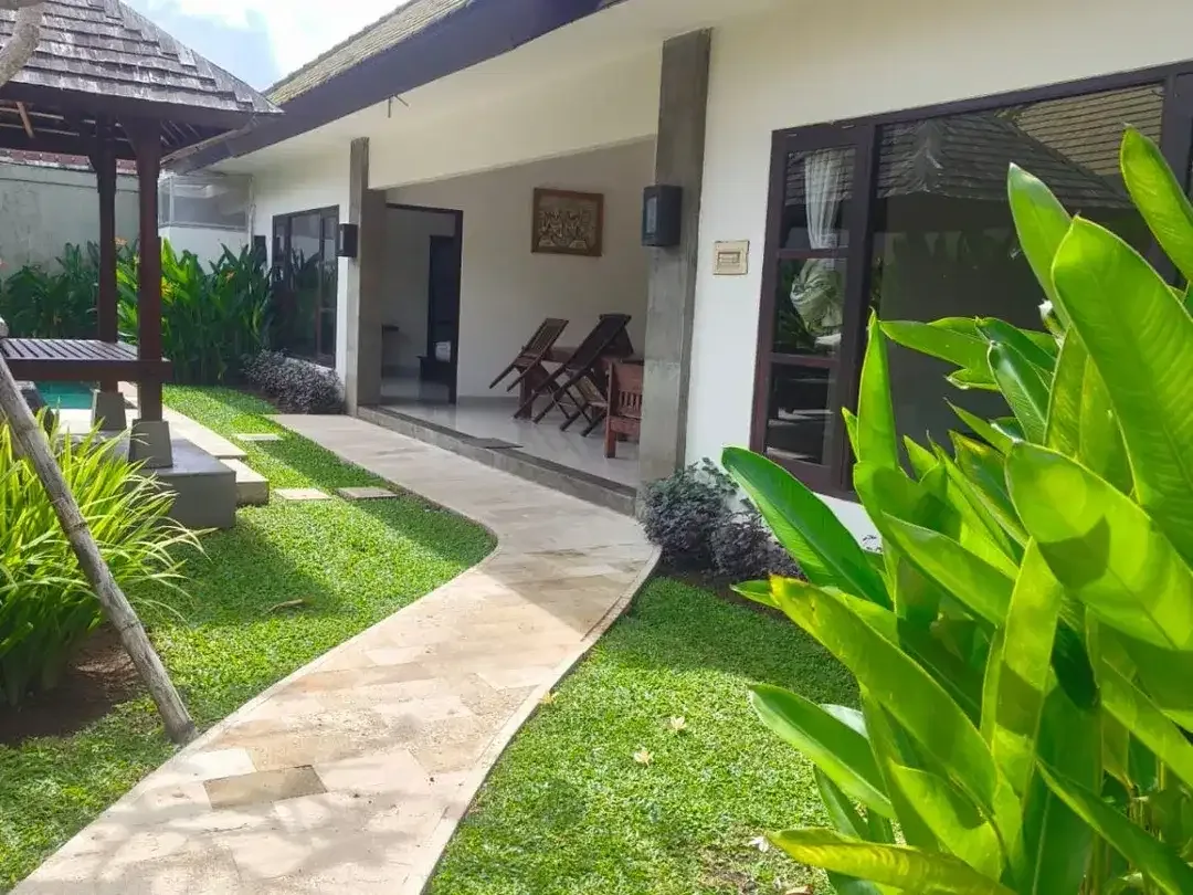 Disewakan 2 & 3 BR Villa Modern di dalam Kompleks Villa di Pecatu-Uluwatu. - Image 3 of 8