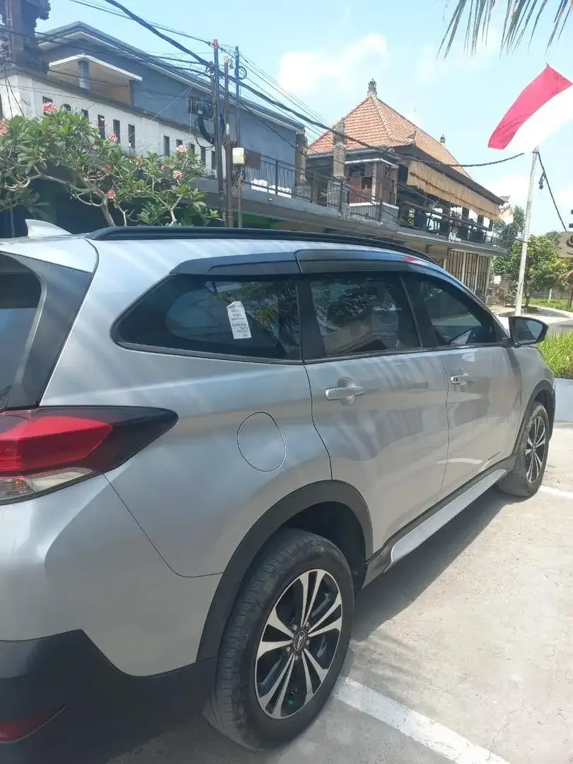 Daihatsu Terios 2020 Bensin - Image 3 of 10