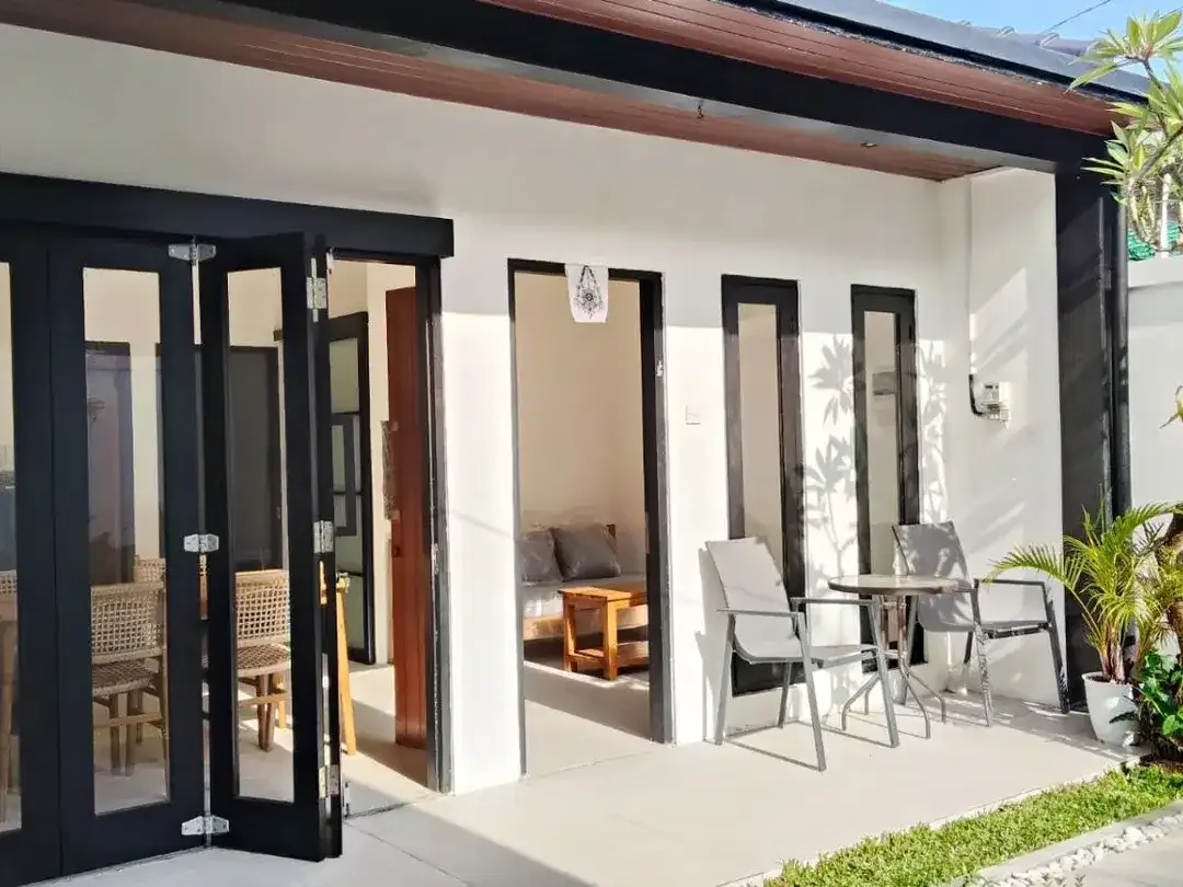 VILLA FOR SALE LEASEHOLD - SANUR DENPASAR - Image 1 of 10