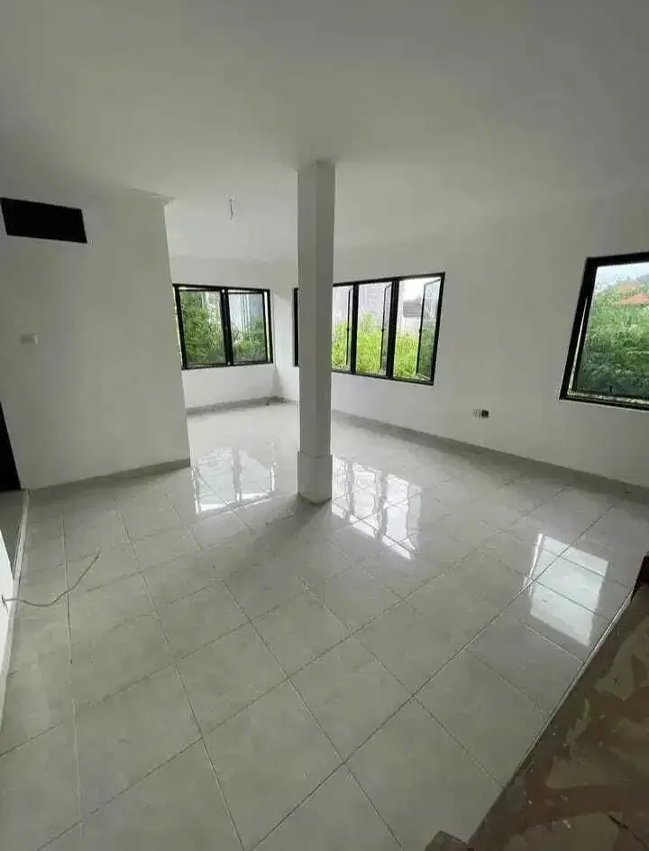 Dijual rumah lantai 3 dekat McDonald's jimbaran Badung Bali - Image 7 of 10