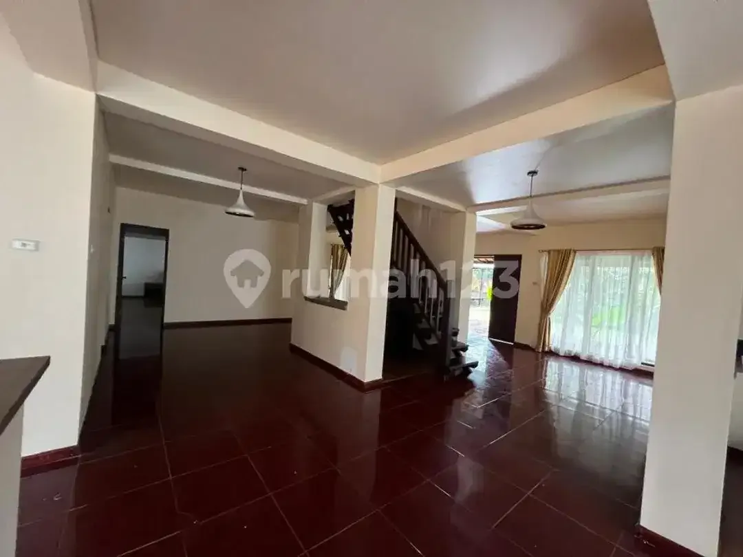 Villa Tradisional Tropis Cocok untuk Hunian Maupun Investasi - Image 6 of 8