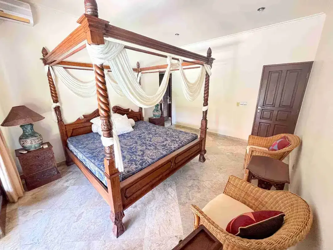 MODERN LUXURY 5BR VILLA PUTRA BALI HILL RESIDENCES NUSA DUA – RP12 M - Image 8 of 8