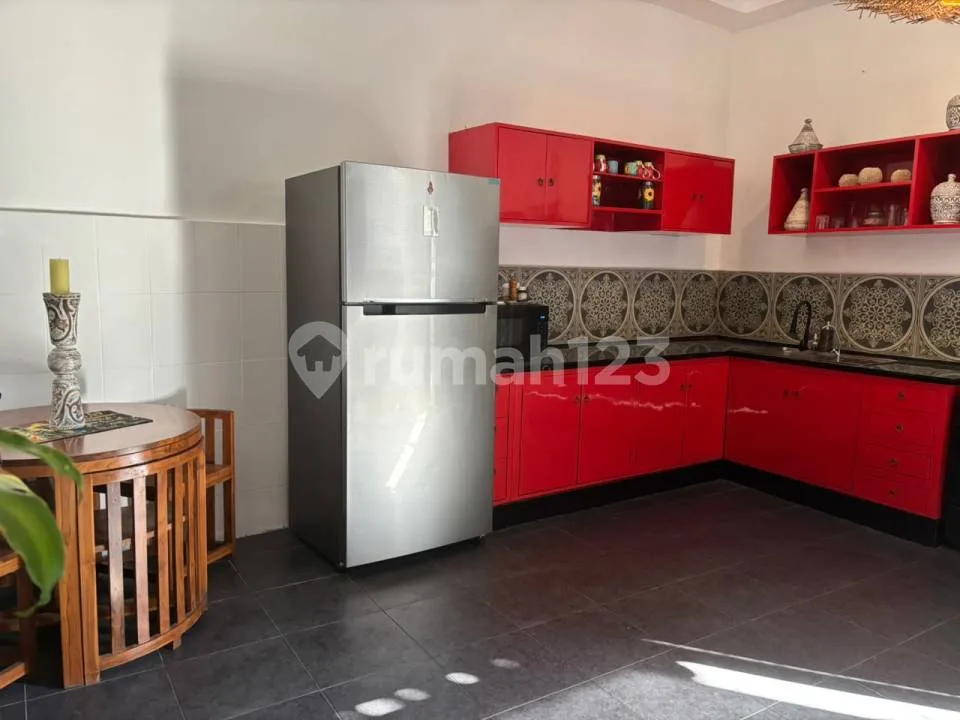 Leasehold Villa 2 Bedrooms Beachside Sanur Furnished Bebas Banjir - Image 2 of 4