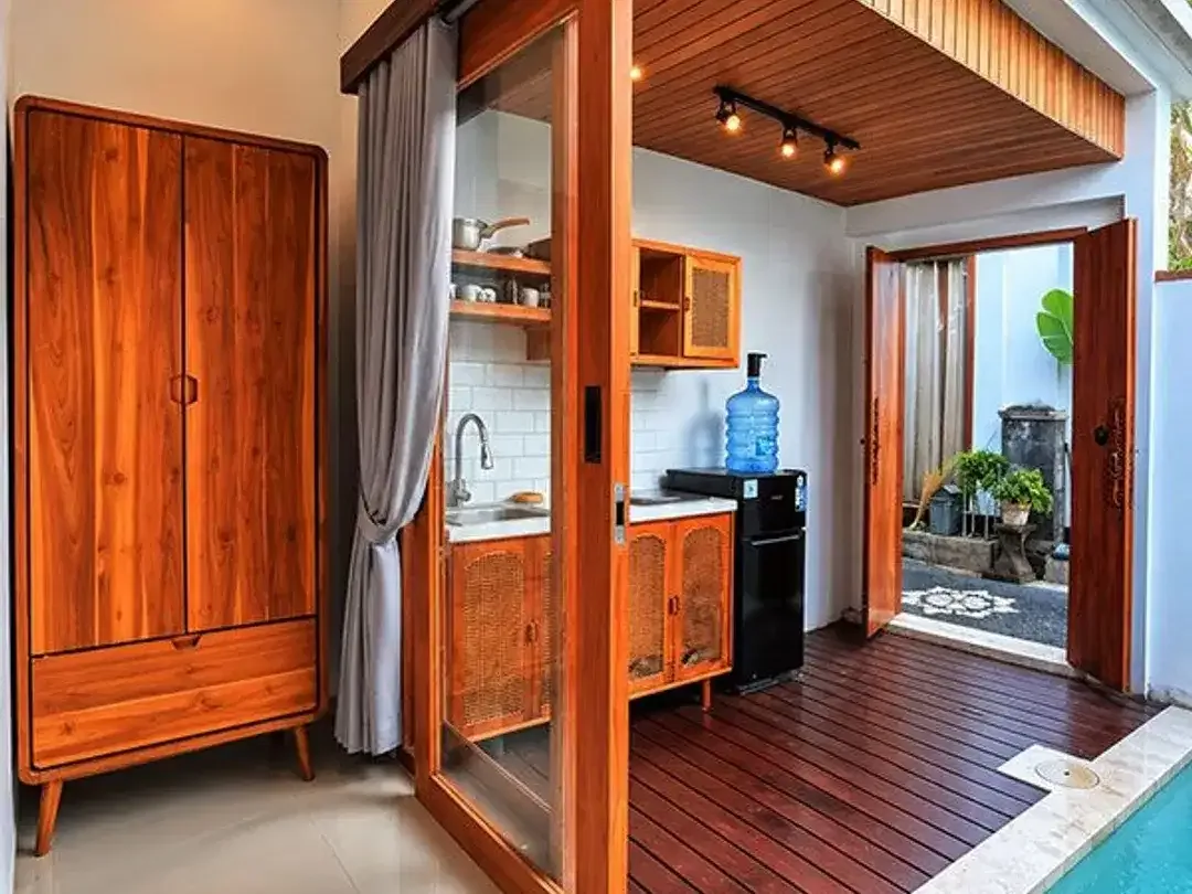[AMS-106.RSA.V]  Cozy Private Villa with Plunge Pool – Your Affordable Living & Private Tropical Nest in East Denpasar! - Image 8 of 10
