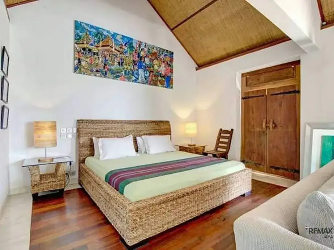 Villa View Pantai 4 Kamar Tidur Dijual, di Goa Gong Jimbaran - Image 5 of 10