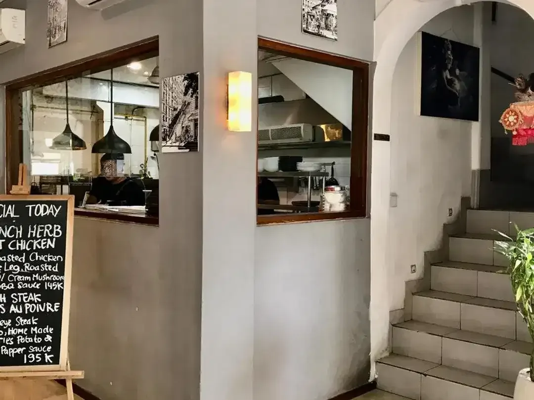 RESTO 2 LANTAI SIAP USAHA DI KEROBOKAN - Image 3 of 10