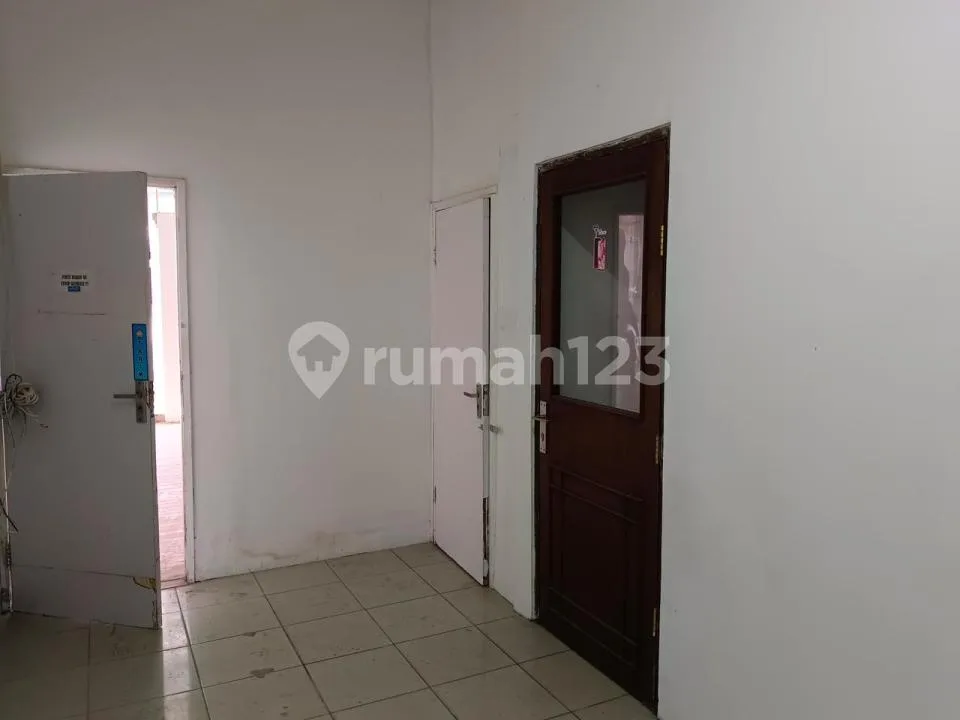 Dijual Cepat Ruko 3 Lantai Teuku Umar Siap Pakai Denpasar Barat - Image 4 of 4