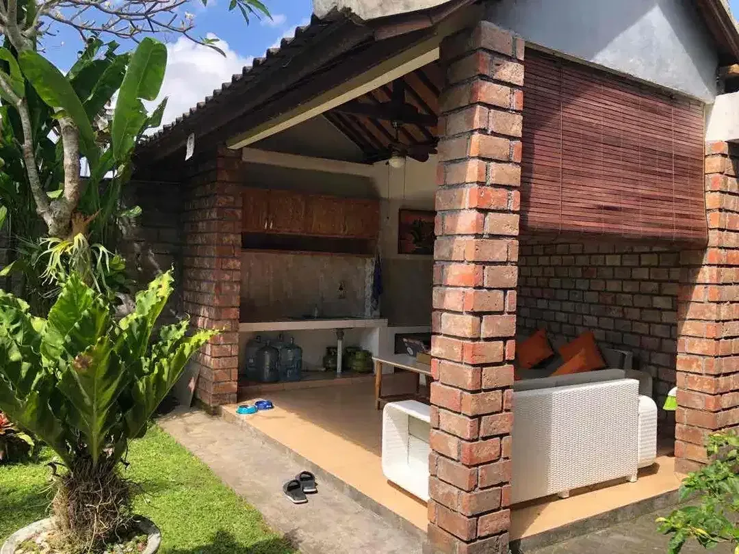 Dijual Rumah semi Villa di area pantai nyanyi dengan pemandangan sawah - Image 3 of 6