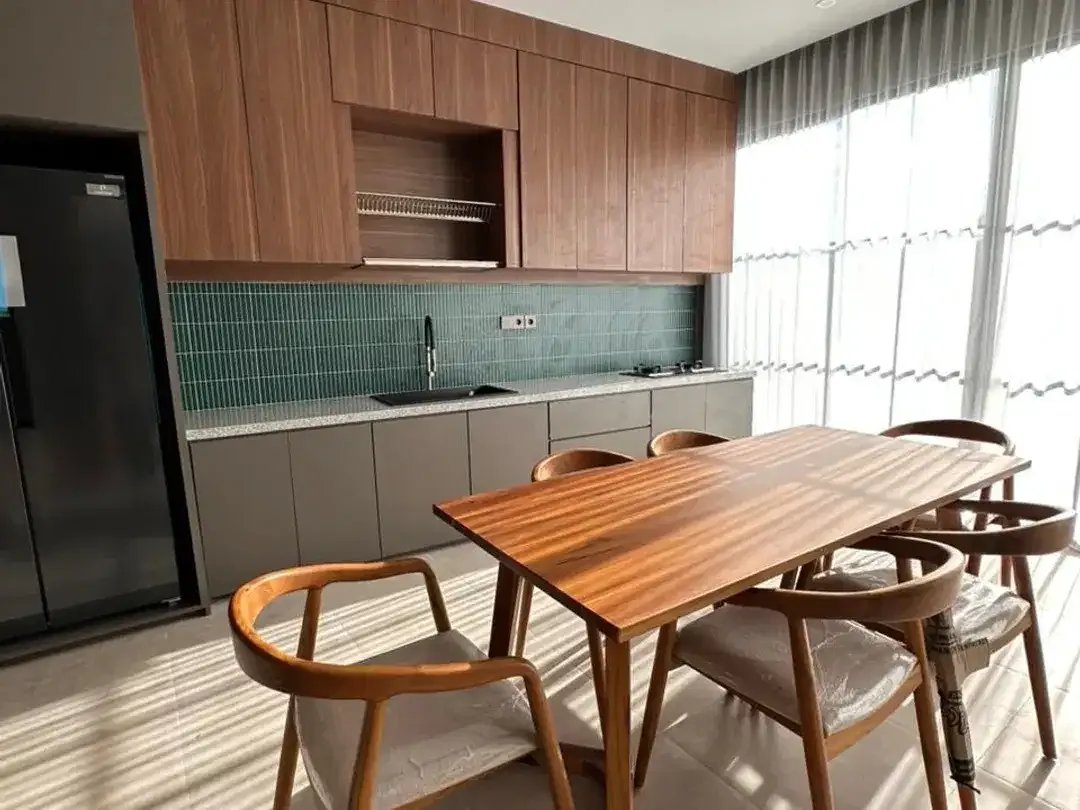 Dijual Villa 2 Kamar Tidur dengan Desain Modern Elegan dan Super Big Pool di Munggu - Image 3 of 10