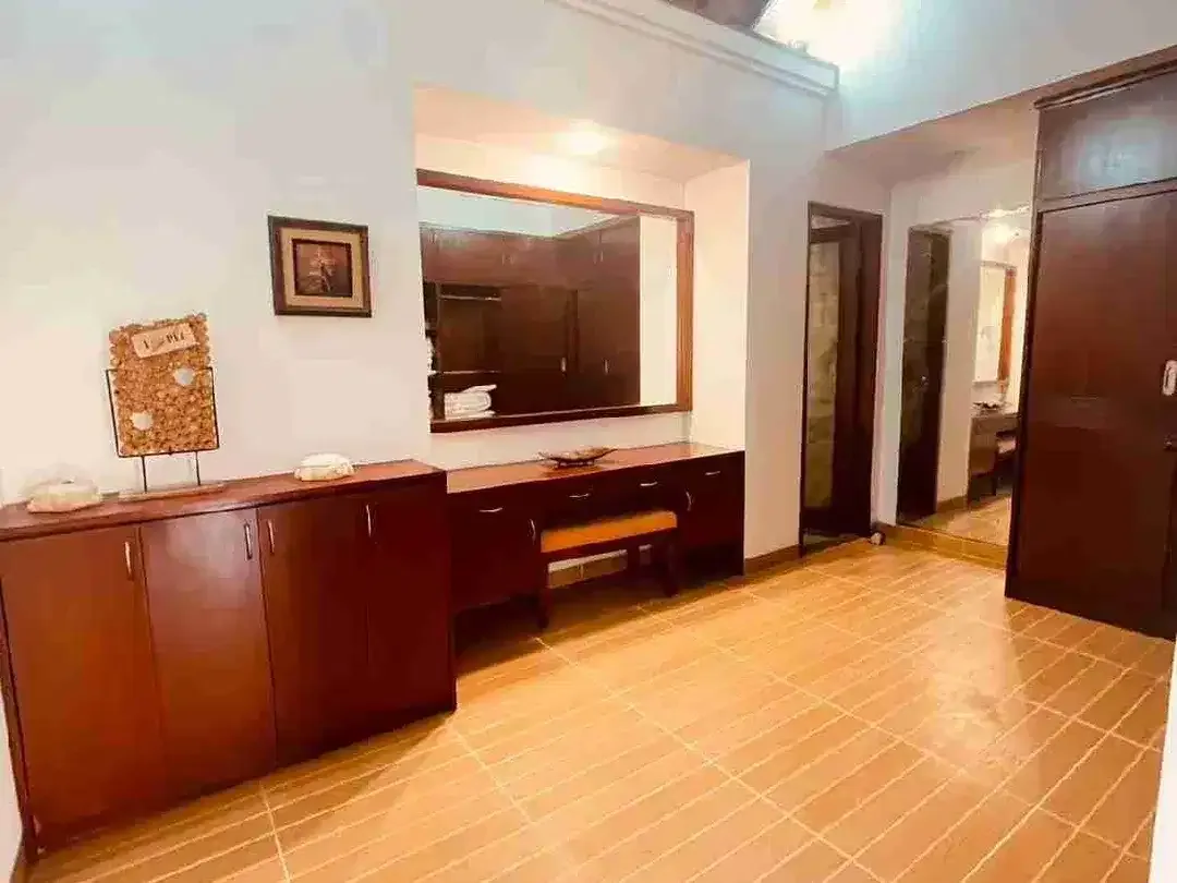 villa mewah jalan Tukad Batanghari Renon bali - Image 6 of 10