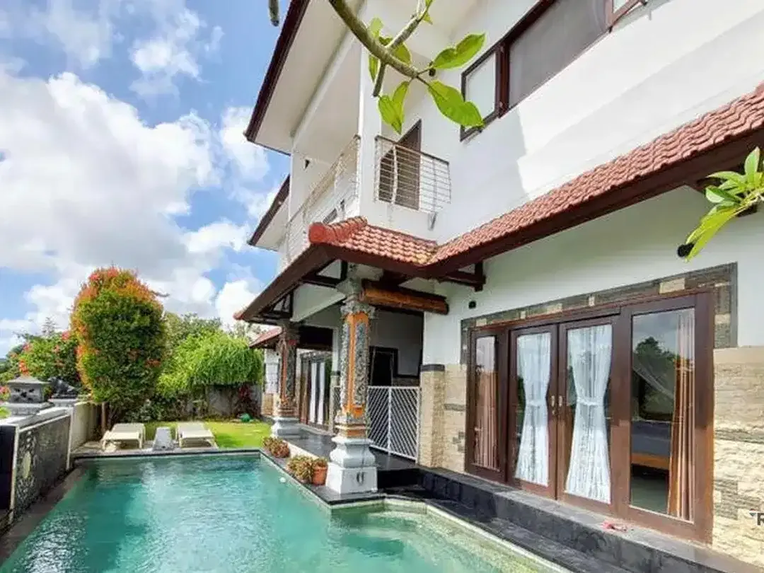Villa Cantik Premium 2 Lantai Dijual di Puri Gading, Jimbaran - Image 1 of 5