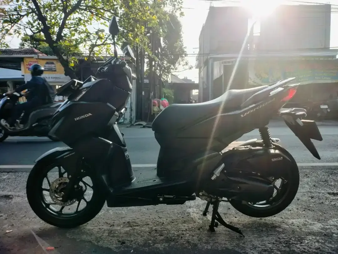 Vario 160 th 2022 hitam Deva motor - Image 5 of 6