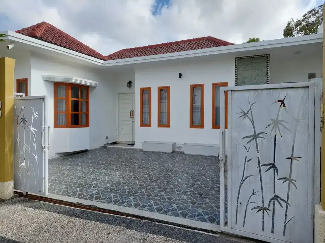 Dijual Segera Harga MURAH Rumah di Cluster Yudistira, Pecatu Graha, New Kuta Gold, Pantai Dreamland - Image 2 of 10