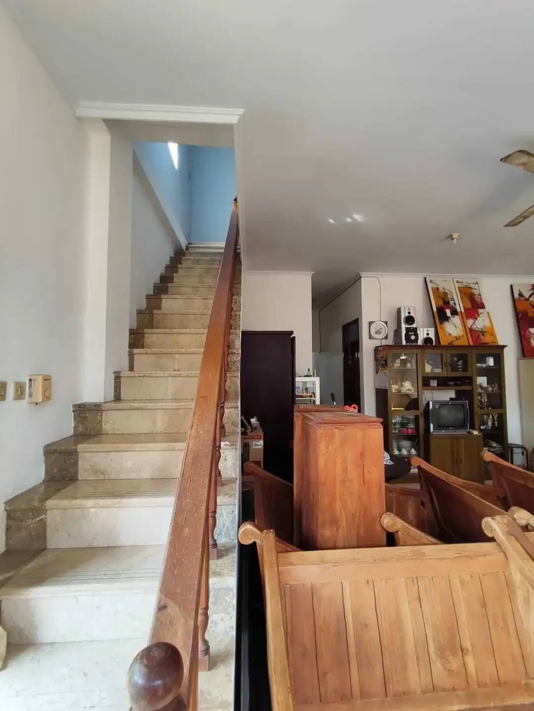 rumah 5 kmr di jimbaran bawah,strategis area,jln besar,dkt pasar - Image 9 of 10