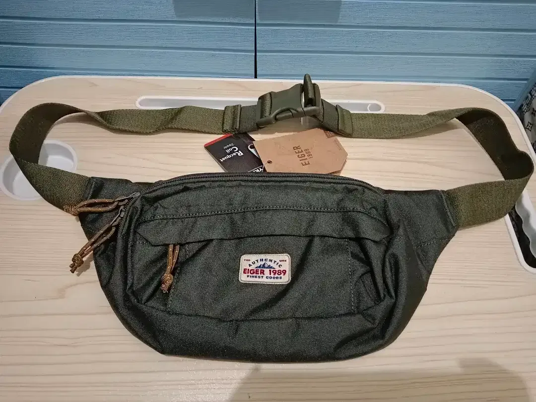 200rb Tas Eiger Original Bisa Waist/Slempang/Pinggang Uk.4L 36x7x15cm - Image 1 of 9