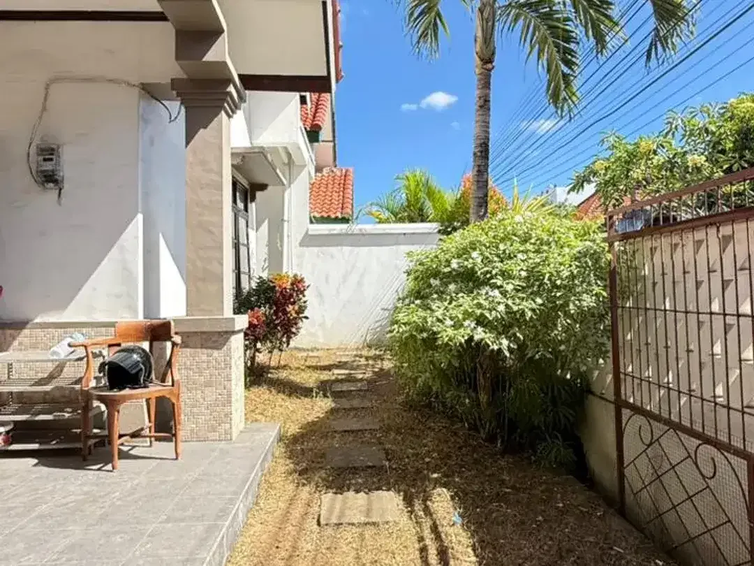 Rumah Full Furnish Di Kori Nuansa Utama Jimbaran Dekat Jalan Utama - Image 2 of 10