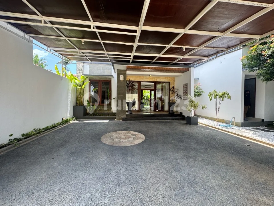 Simple 3 Bedroom In Sanur - Image 1 of 4
