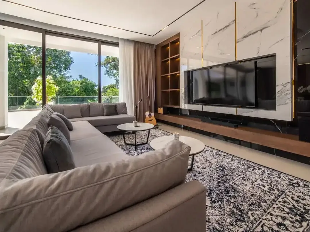 Exclusive Luxury Villa For Sale - 4 Bedroom Masterpiece in Ubud - Image 6 of 10