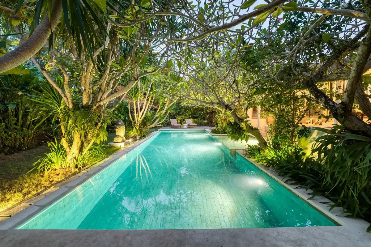 Villa Soso — 5-Bedroom Javanese Joglo Estate on 10.43 Are, Buduk (Canggu area) - Image 7 of 8