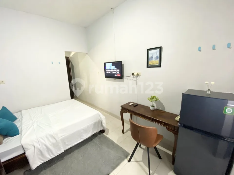 Latujung Rumah Full Furnish Garase Mobil Private Dekat Sanur Ketewel Mall Living World Rumah Sakit Bali International Hospital Vasaka Bali Golf International Rumah Sakit Kasih Ibu - Image 2 of 4