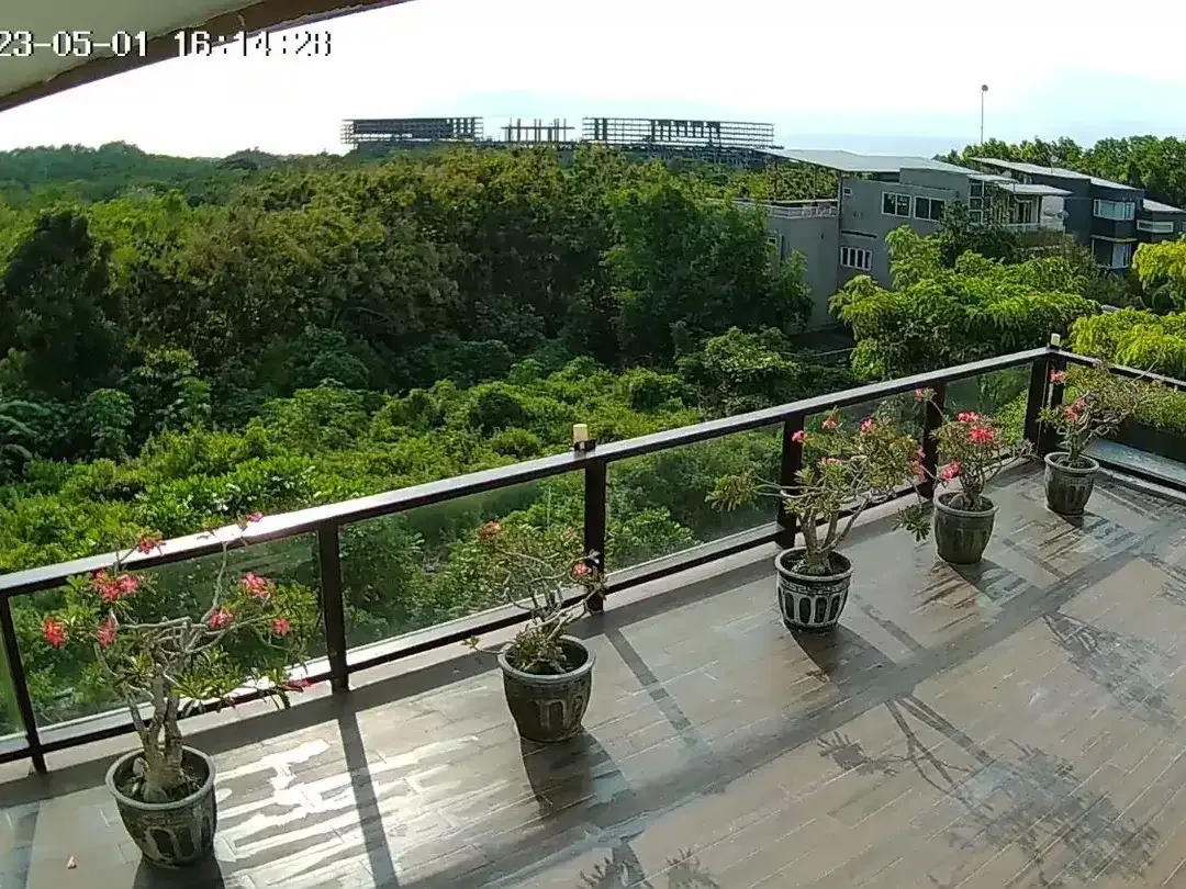 DISEWAKAN Vila Modern di Jantung Pecatu, Oasis Rooftop dengan Pemandangan Laut - Image 10 of 10