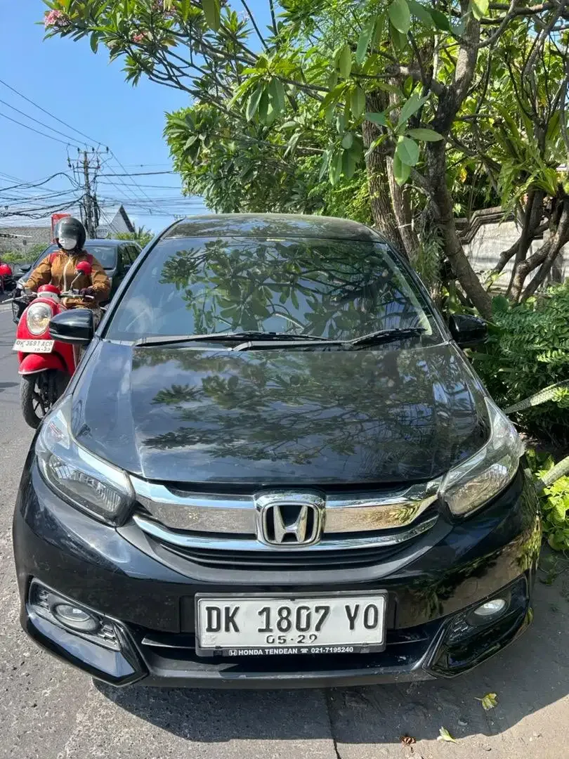 mobilio E CVt 2018 // DP 10 jt - Image 1 of 3