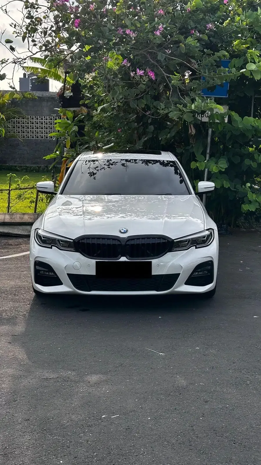 BMW 330i G20 MSport 2.0 AT - 2019 - Image 2 of 9