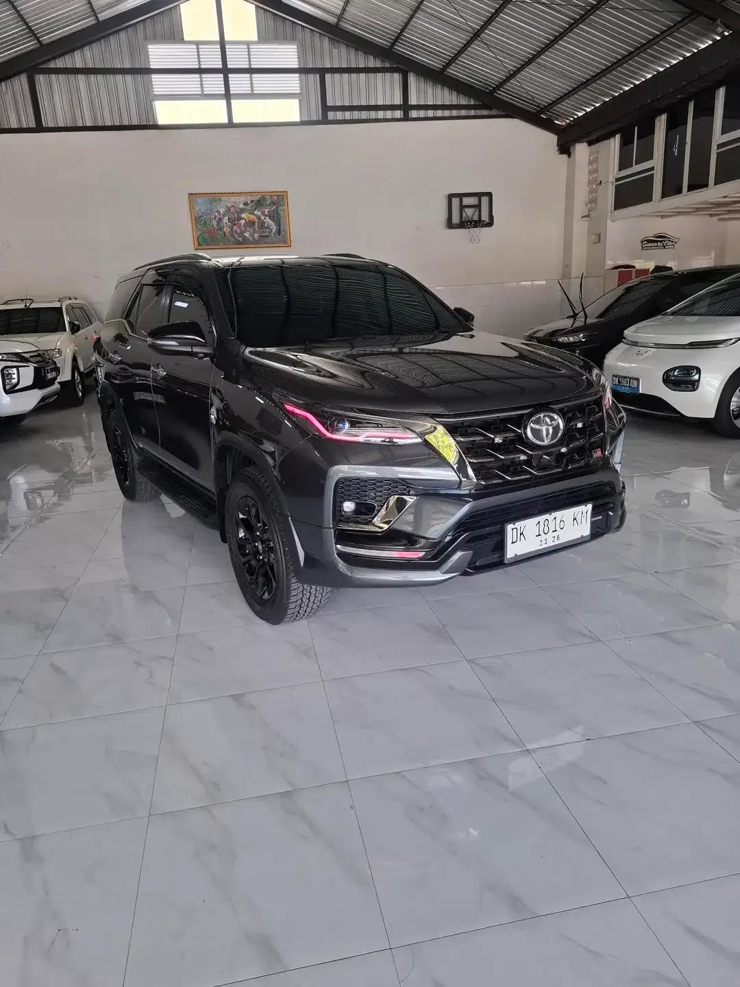 Fortuner 2.7 SRZ GR SPORT - Image 2 of 6