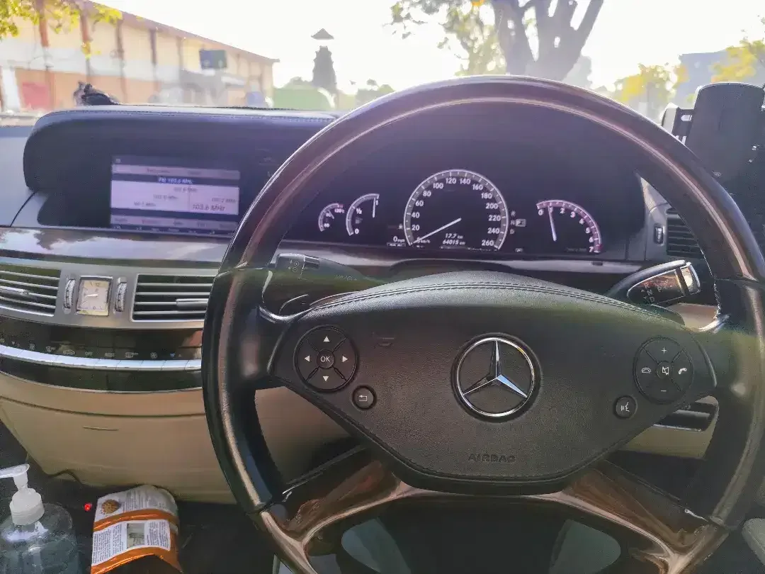 FOR SALE MERCY S350L AT RSE BLACK BEAUTY LOW KM - Image 8 of 10