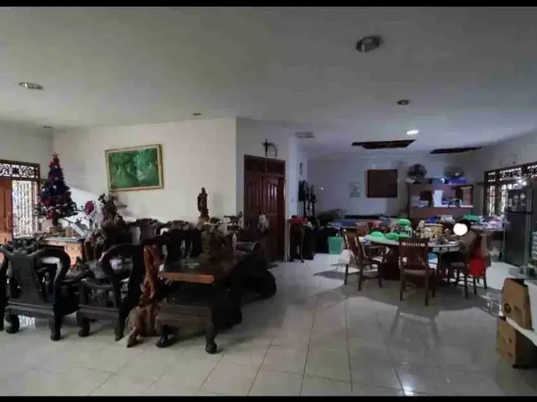 jual tanah dan bagunan 8,4 are di Jln Bajataki gatsu Barat Denpasar - Image 8 of 9