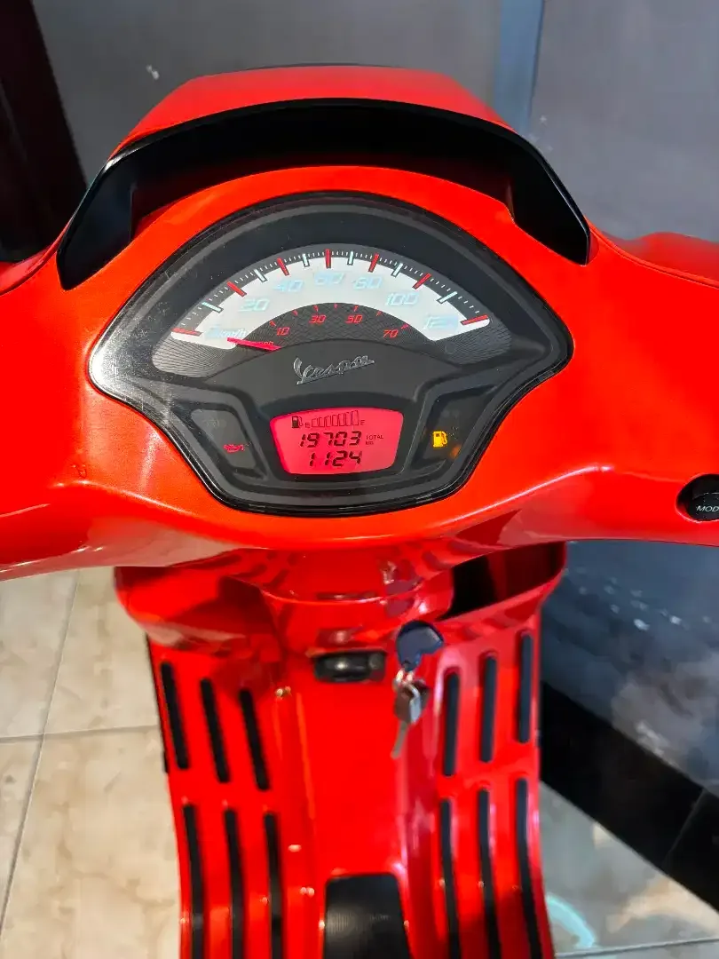 DP 500k/ BUNGA MENURUN 2% / PIAGGIO VESPA S 125 TAHUN 2023 - Image 7 of 7