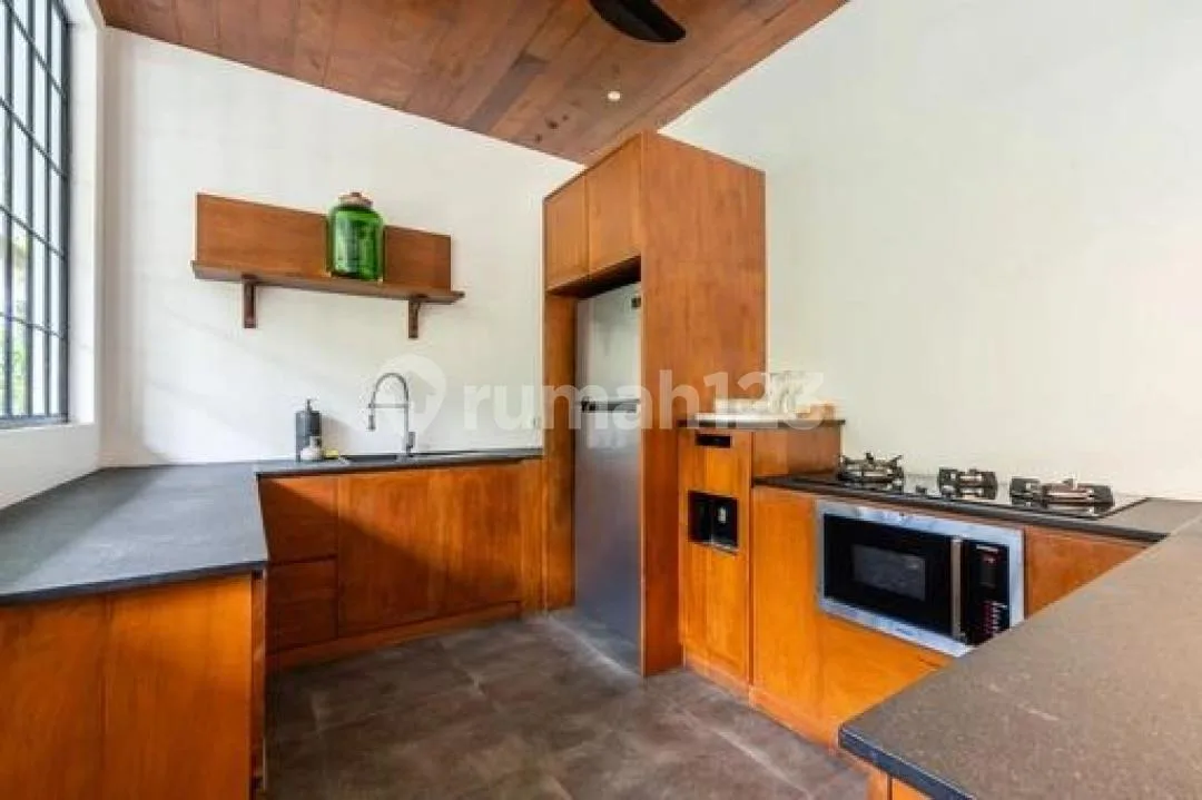 4Br Villa Sandara Pererenan | Leasehold & Long-Term Rental | Dro4 - Image 3 of 4