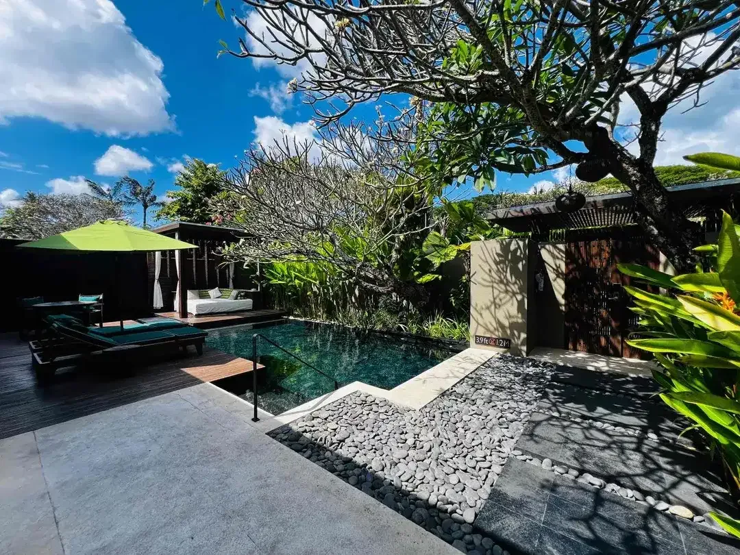 Dijual Villa W Seminyak Bali
Dalam Kawasan Hotel Hotel Berbintang 5 - Image 2 of 10