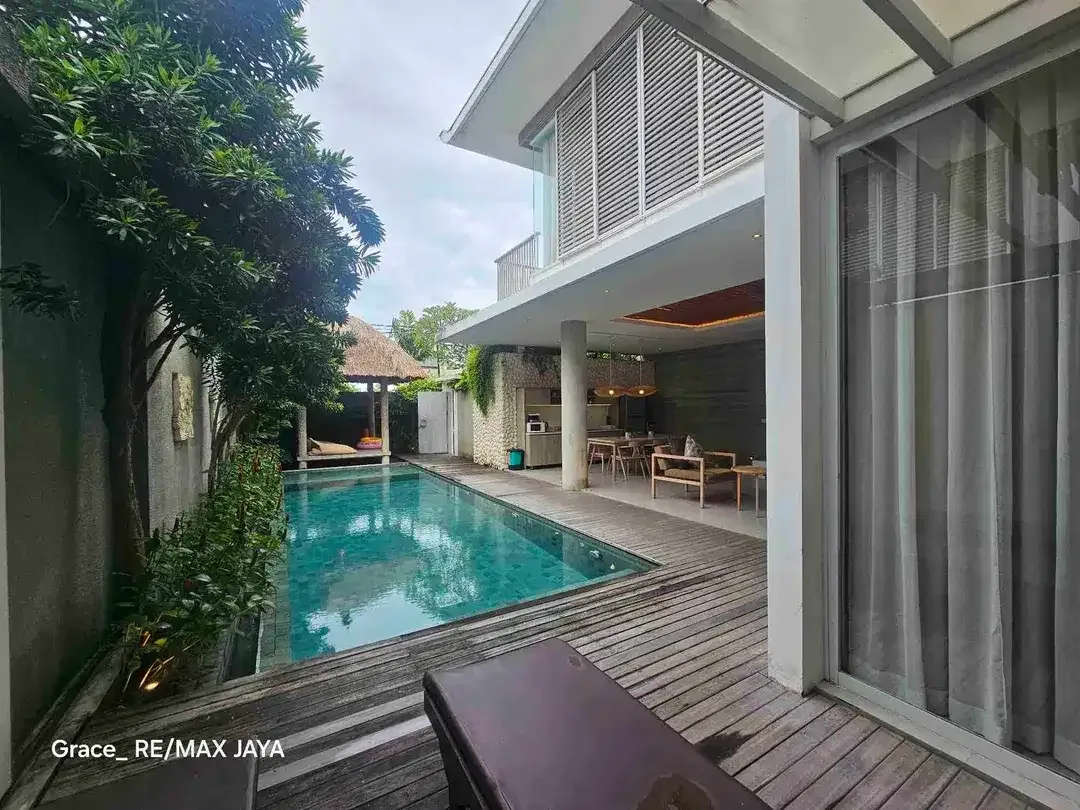 Two Bedroom Modern Tropical Villa at Seminyak Kuta, walking distance to Beach - Image 1 of 7