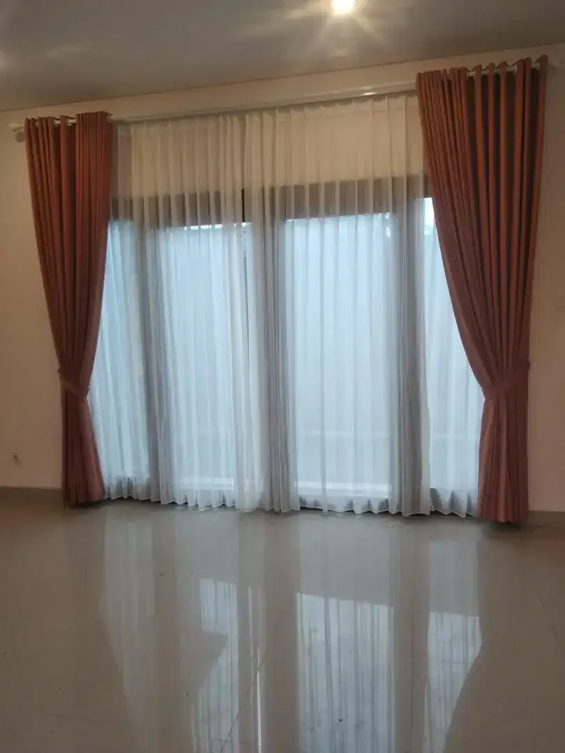 Curtain Korden Gorden Bahan Blackout Berkualitas - Image 3 of 5