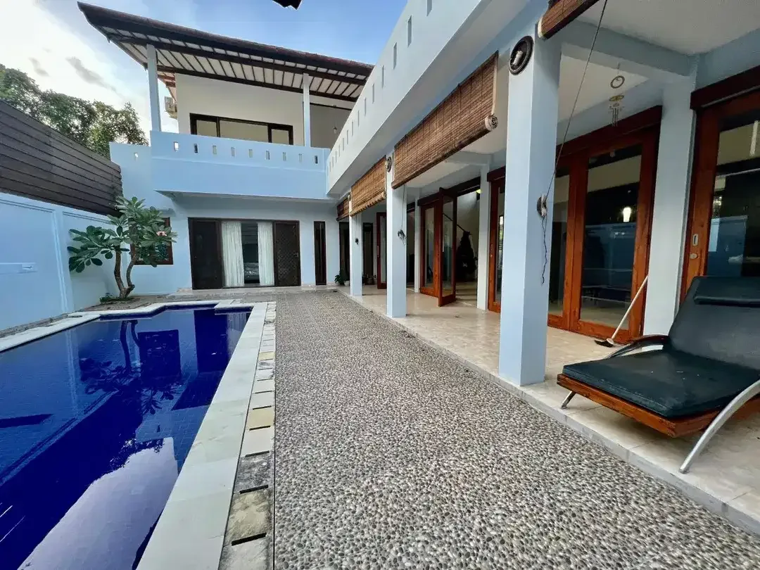 Rumah Beranda Mumbul Nusa Dua Bali - Image 2 of 10