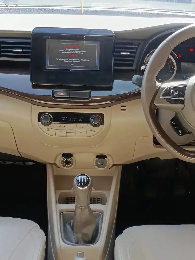 NEW SUZUKI ERTIGA GX TYPE TERTINGGI ASLI BALI - Image 6 of 10