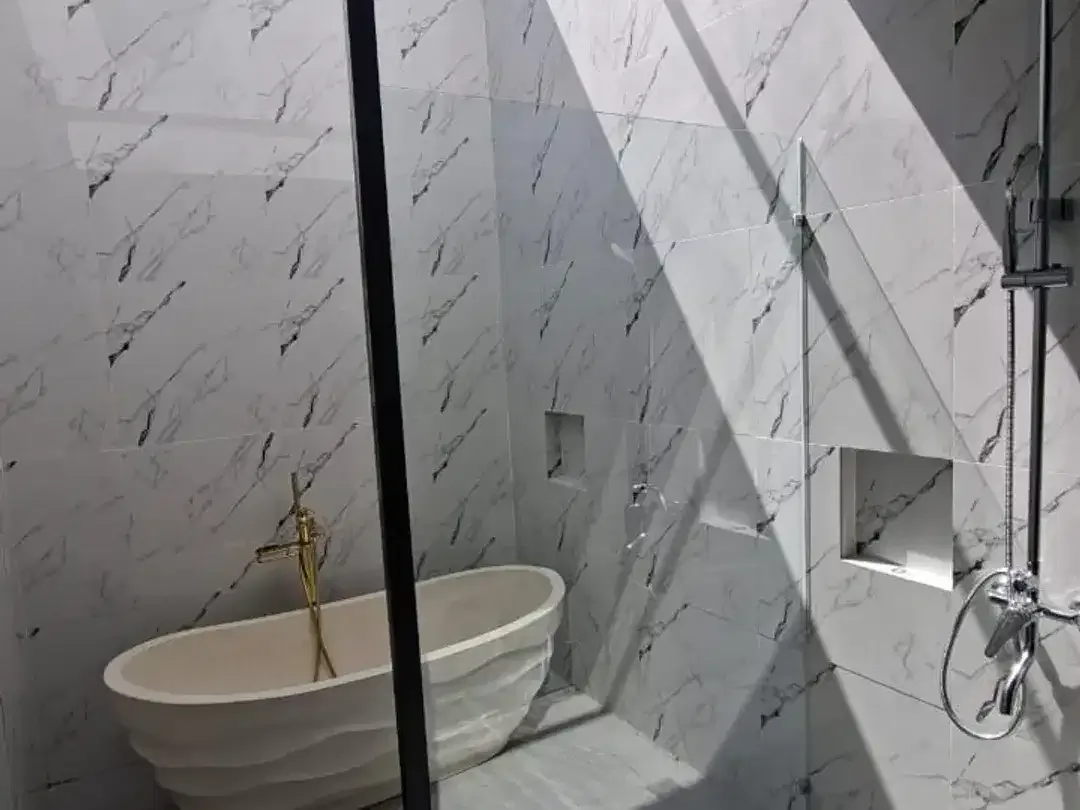 Dijual Brand New Villa Modern 2 Bedroom dengan Private Pool & Rooftop di Tunjung, Ungasan  SHM Siap Huni - Image 4 of 8