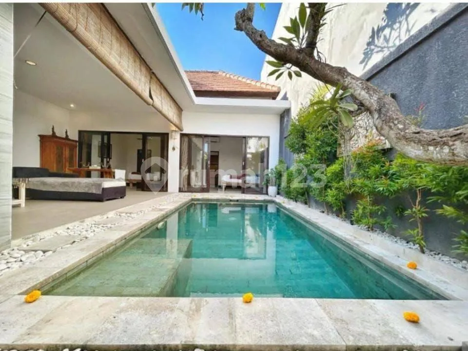 Dijual Villa di Pererenan, Canggu - Image 1 of 4