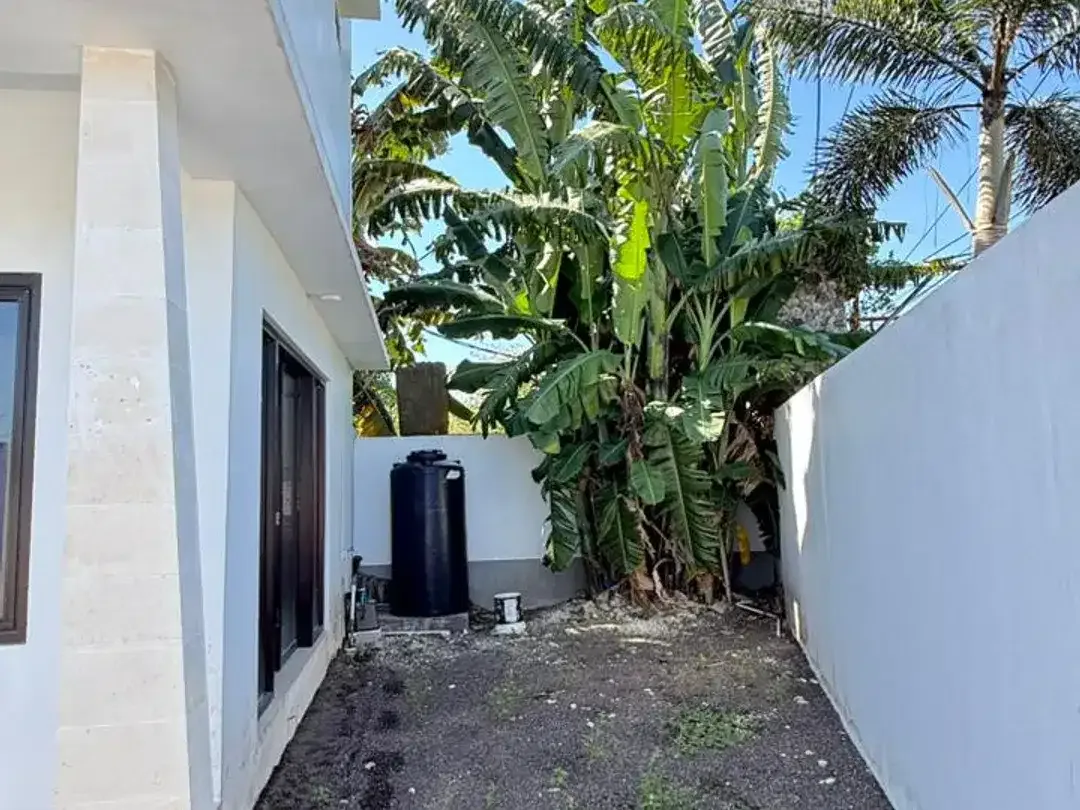 Rumah Baru Siap Huni One Gate System Nusa Dua Bali - Image 9 of 10