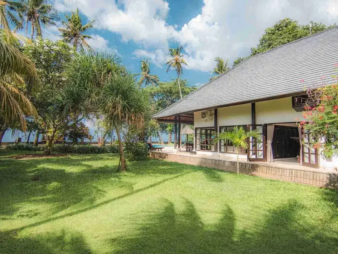Dijual Di Bawah Harga Pasar Villa Seririt Buleleng Singaraja Pinggir Pantai - Image 2 of 4