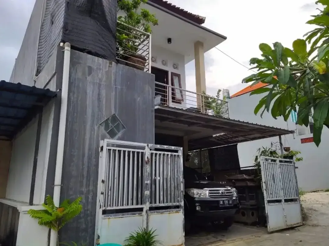 RUMAH 2 LANTAI DI AREA KEBO IWA DENPASAR BARAT DEKAT SEKOLAH NEGRI - Image 2 of 10