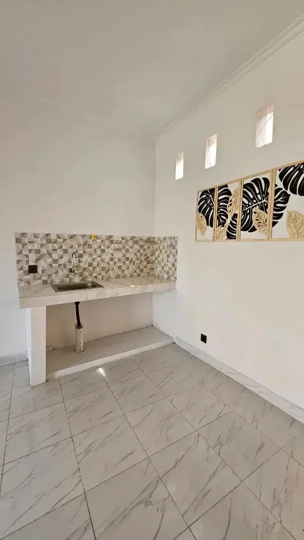 Disewakan rumah baru lokasi denpasar timur - Image 8 of 10