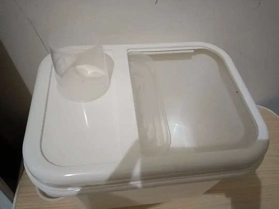 Tempat Kotak Penyimpanan Beras Storage Kapasitas 7.5kg Tutup Sliding - Image 3 of 4