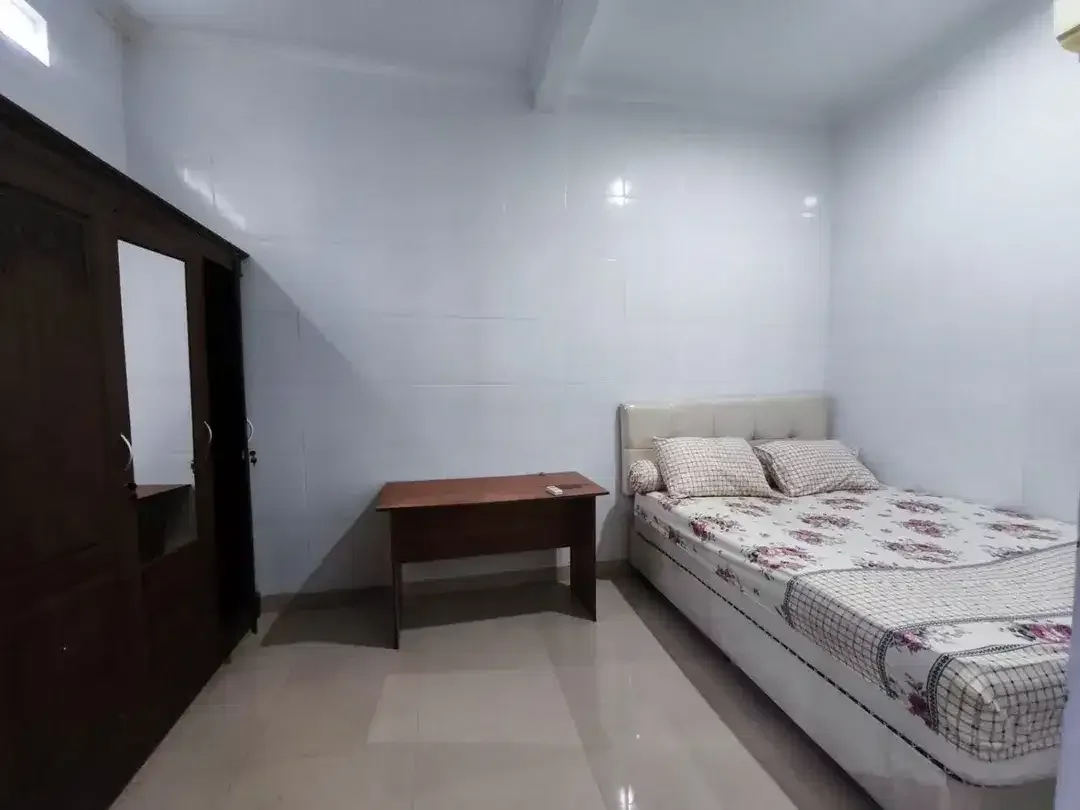 Disewakan Rumah 2 Lantai Lokasi Tenang Dlm Perumahan di Taman Giri, Nusa Dua. - Image 5 of 9